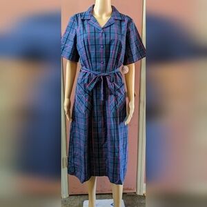 New Carolina maid USA checkered short sleeve dress with pockets size 14, TF